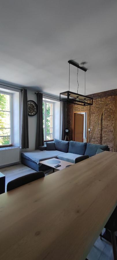 Appartement D'Hippolyte - Vue Musee Rimbaud Charleville-Mezieres Ngoại thất bức ảnh